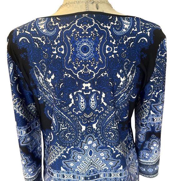 3/4” Sleeve Crew Neck Top Pattern  Blues/White  Size Small - Picture 5 of 13